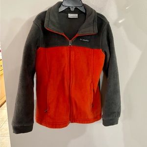 Boys Columbia Size Small like a size 6/7